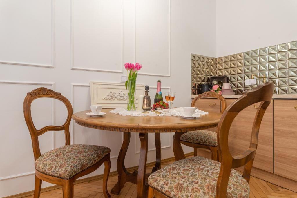 Regina Apartments On Kiraly Street Βουδαπέστη Εξωτερικό φωτογραφία